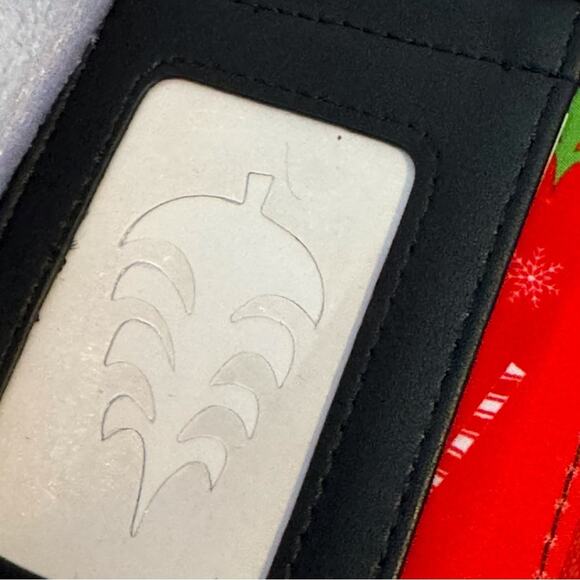 Elf Loungefly Christmas Zipper Wallet - Picture 3 of 3